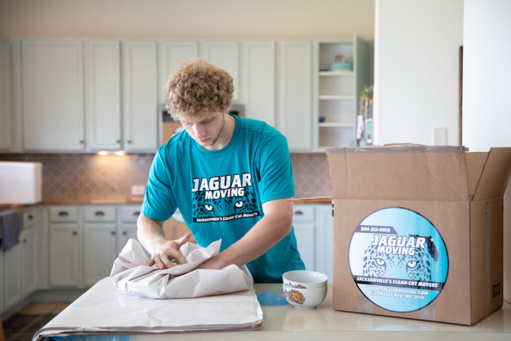 Professional packing services in Jacksonville, FL for homes and businesses